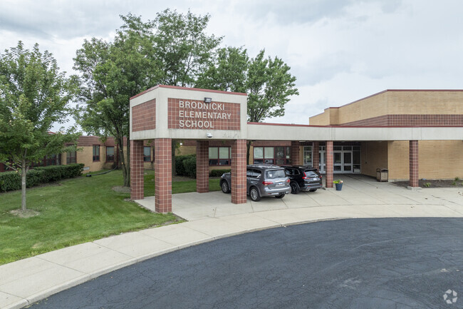 Frank A. Brodnicki Elementary School is located in Justice, IL.