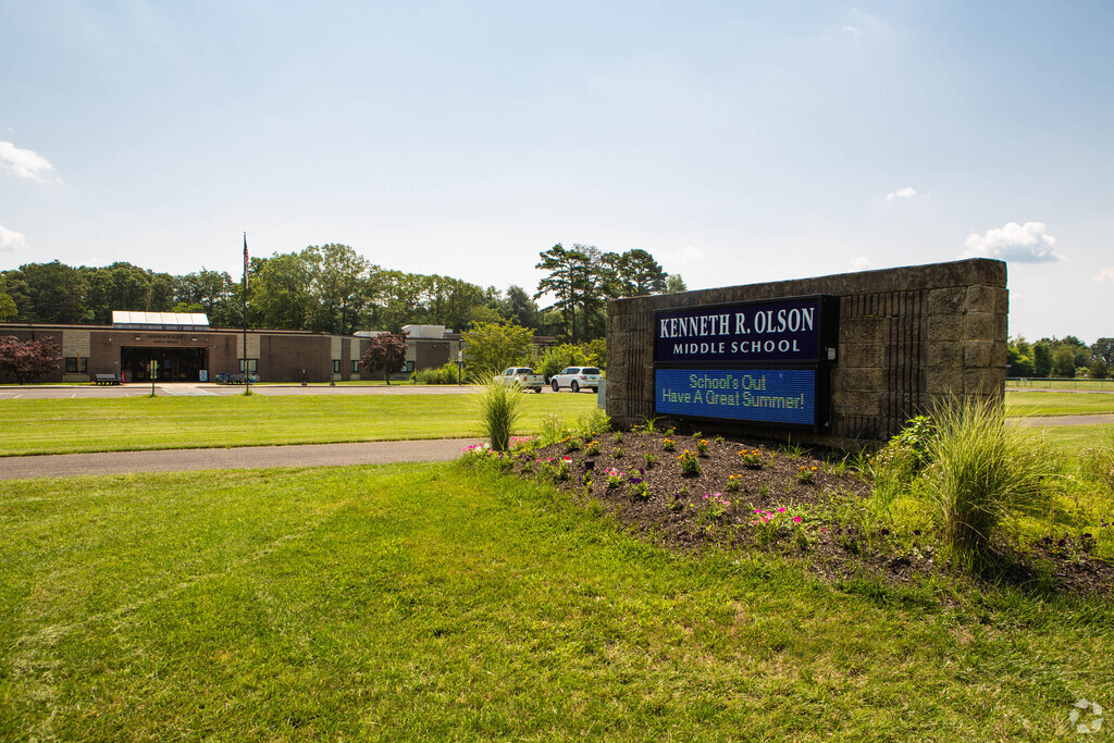 Kenneth R Olson Middle School