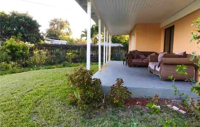 1430 NE 41st Dr, Pompano Beach, FL 33064 - photo 2