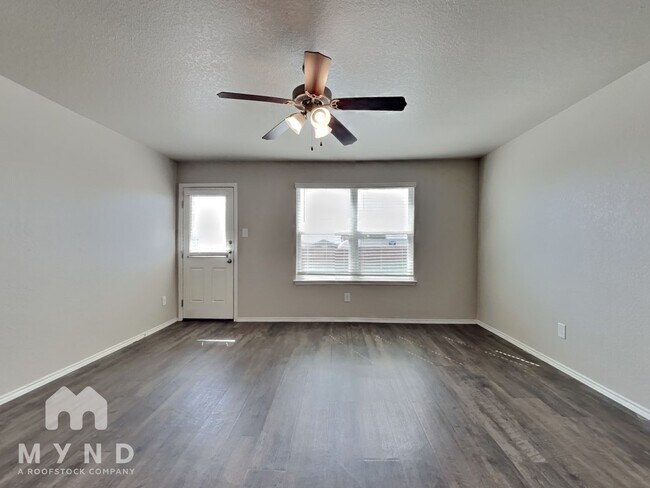 4027 Asher Alley, Saint Hedwig, TX 78152 - photo 6