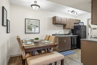 5208 Ringo Dr, Wilmington, NC 28405