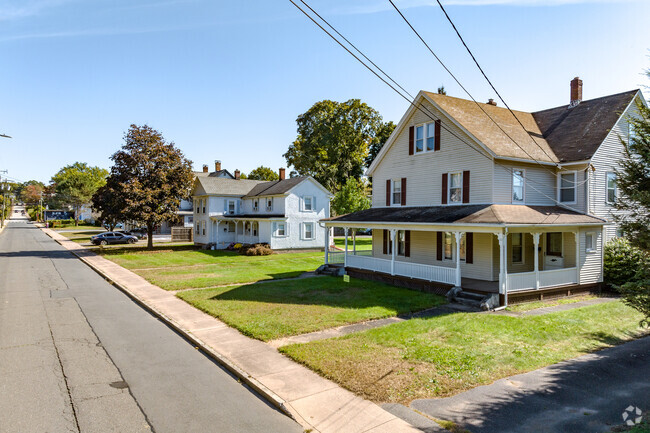 Homes in East Side tend to be from the late 19th and early 20th century.