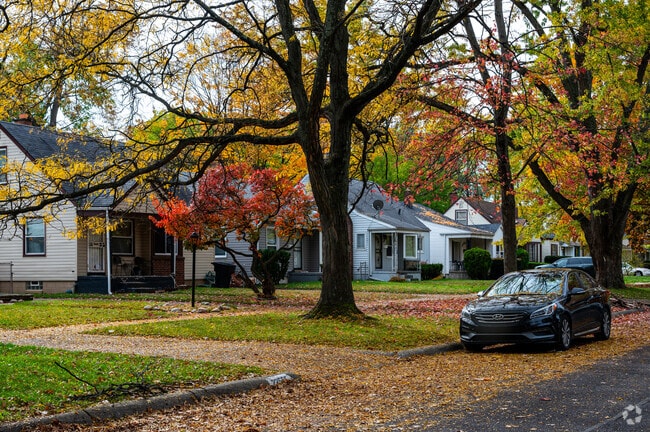 There is a wide array of architectural styles found in Seven Mile-Rouge.