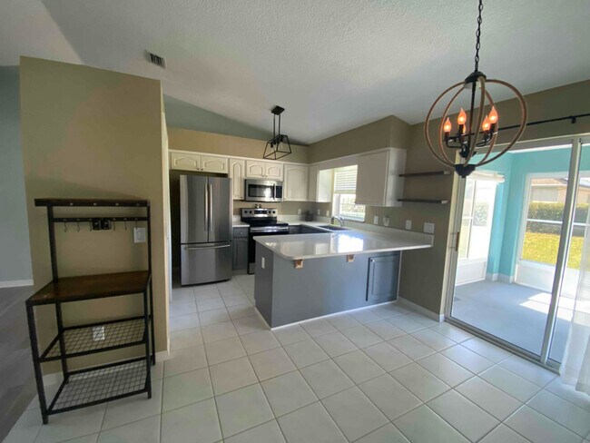 3915 E Lake Todd Dr, Hernando, FL 34442 - photo 2