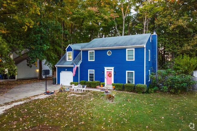 Picture-perfect homes in Jenkins neighborhood.