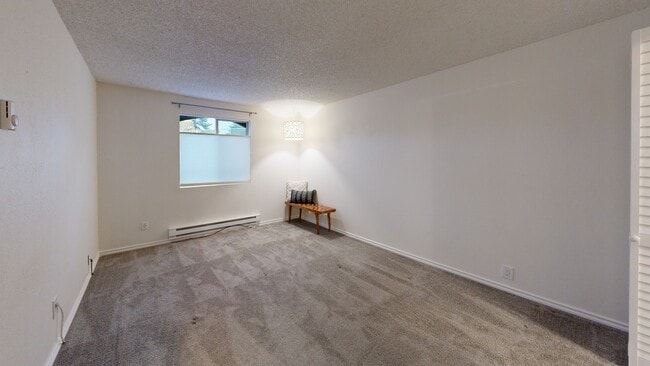 1001 S Pearl St unit A4, Tacoma, WA 98465 - photo 2