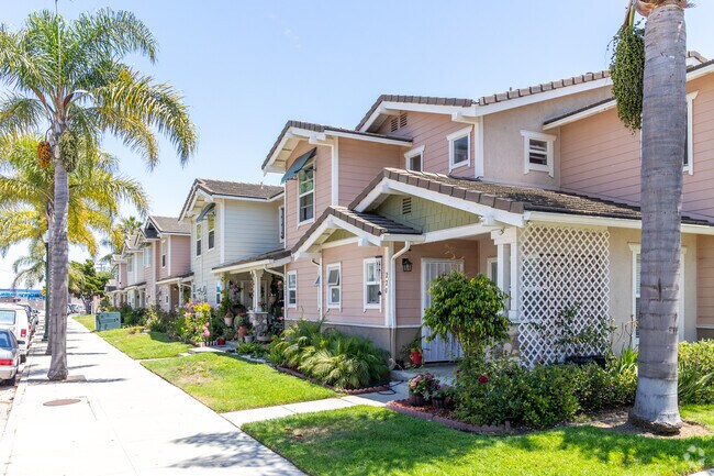 Condos can be found in Five Points Northeast.