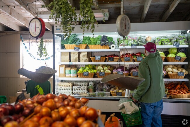 Locals appreciate the seasonal bounty at Heron Pond Farm.