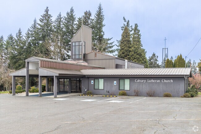 Stayton features 11 churches that span a wide range of denominations.