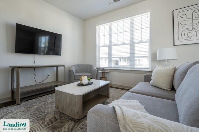 340 W 25th St unit 10-302, Charlotte, NC 28206 - photo 2