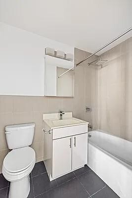 144 W 23 St Unit 2F, New York, NY 10011