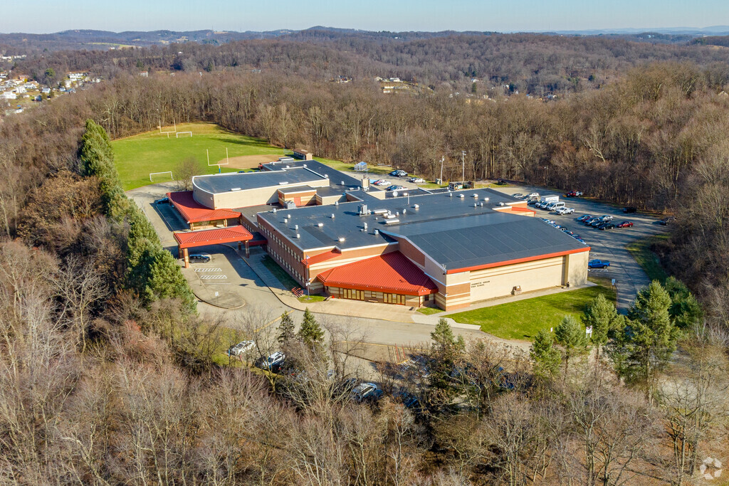 Jeannette Senior High School is on a private plot of land within the Jeannette region.