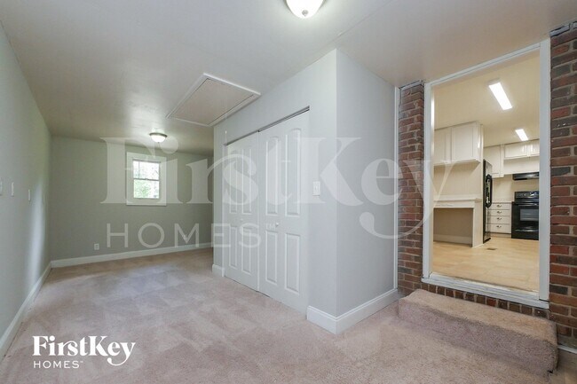 5133 Old Grant Rd, Ellenwood, GA 30294 - photo 6