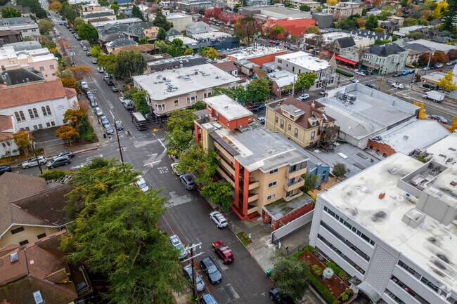Berkeley Rose Waldorf School provides safe grounds for students in Berkeley.