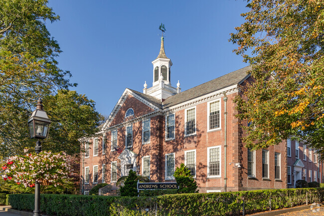 Colt Andrews school in Bristol is a distinguished school for the elementary grades.
