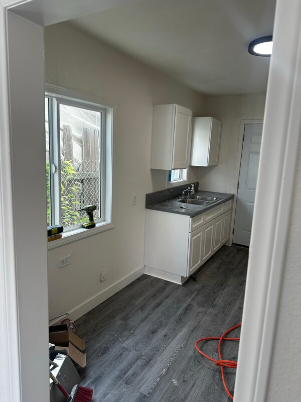 8631 1/2 State St, South Gate, CA 90280