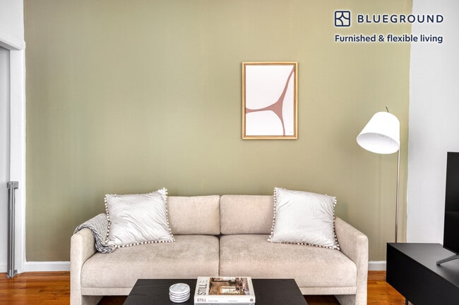 423 16th St unit FL3-ID928, New York, NY 11215 - photo 2