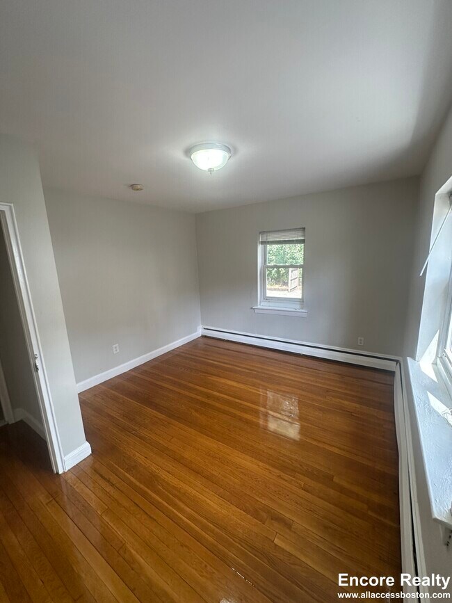 63 Selkirk Rd unit 9, Brighton, MA 02135 - photo 7