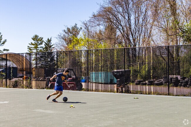 Enjoy the multi-use court at Lake Linganore Association in the Linganore neighborhood.