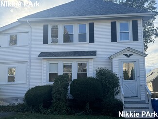 18 Winslow Rd Unit 2, Belmont, MA 02478