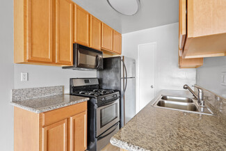 3036 S Hoover St, Los Angeles, CA 90007