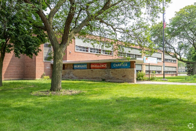 Milwaukee Excellence Charter School is a public school in Milwaukee, WI.