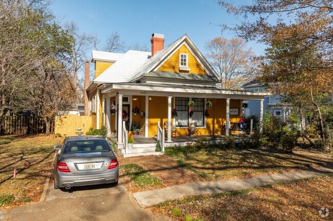 Albany homes are bright and unique.