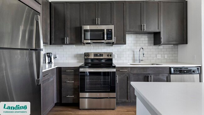 2511 Montopolis Dr unit 306, Austin, TX 78741 - photo 5