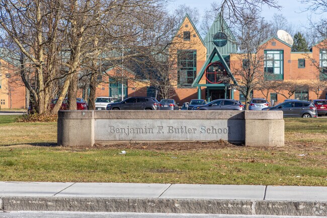 Welcome to the B.F. Butler Middle School located in the Sacred Heart neighborhood of Lowell, MA.