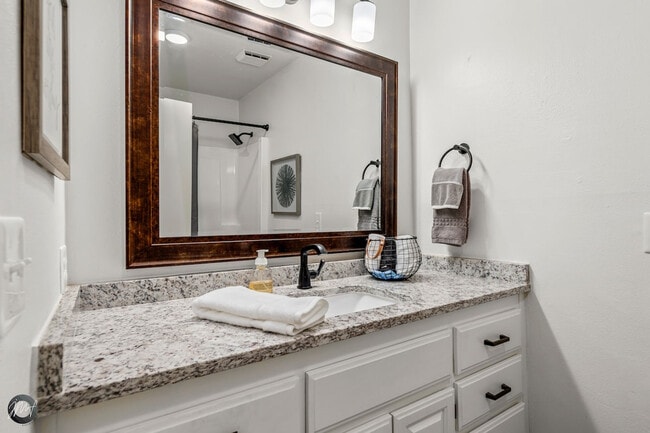 30 Lunsford Ln unit ID1241312P, Bella Vista, AR 72714 - photo 3