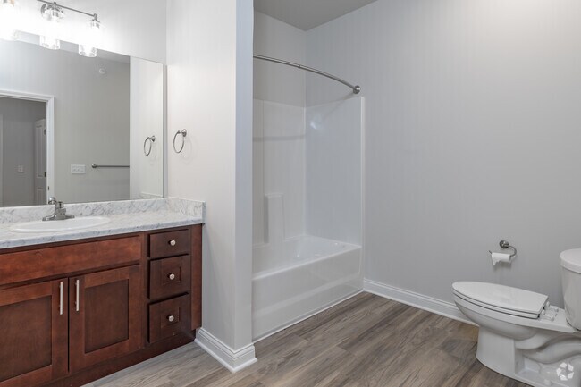 1BR, 1BA - 849SF Bathroom
