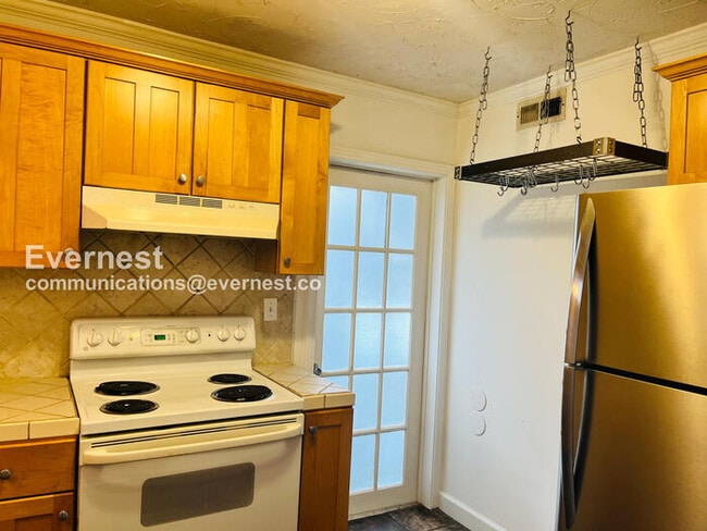 454 Bowling Ave, Nashville, TN 37205 - photo 4