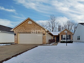 18954 Prairie Crossing Dr, Noblesville, IN 46062