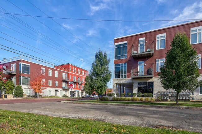 Eastown Flats, Grand Rapids, MI 49506 - photo 4