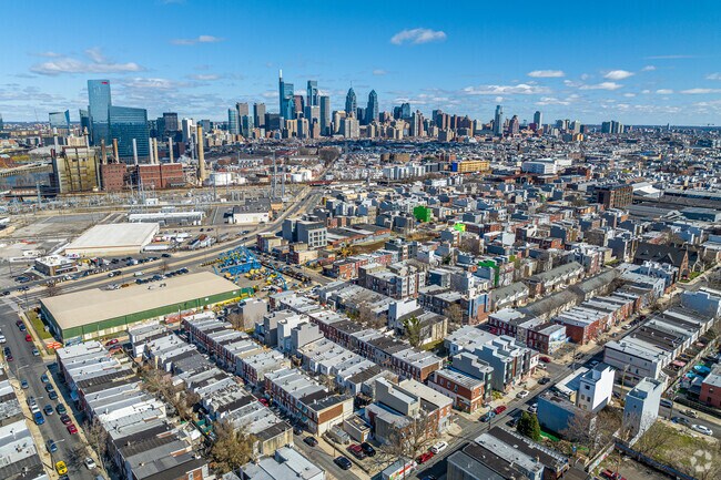 Greys Ferry in Philadelphia has easy access to I-76 and is three miles from Center City.