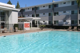 9500 Zelzah Ave, Northridge, CA 91325