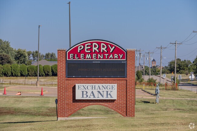 Perry Elementary School provides education in the Perry area.