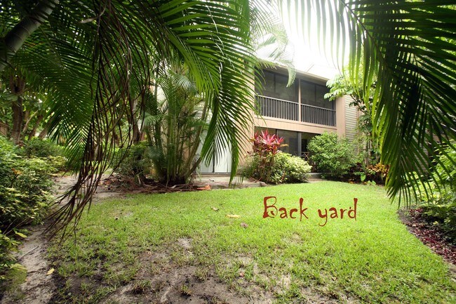 1636 Brookhouse Dr unit BR233, Sarasota, FL 34231 - photo 3