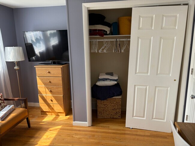 105 Robert Dr unit 107 Robert Drive, Syracuse, NY 13210 - photo 4