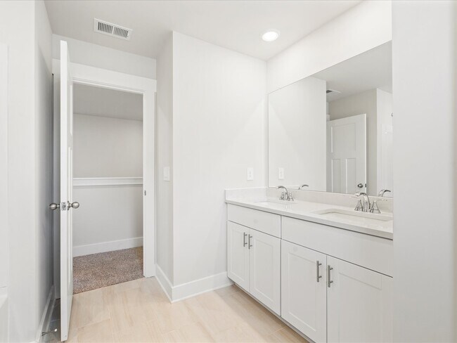 762 Treeline Rd, Moore, SC 29369 - photo 7