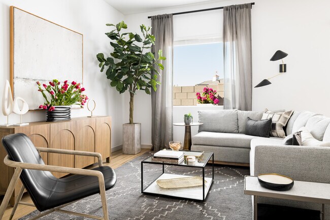 Bungalows on Florence, Casa Grande, AZ 85122 - photo 6