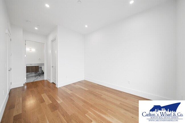 218 Old Colony Ave unit 505, Boston, MA 02127 - photo 7
