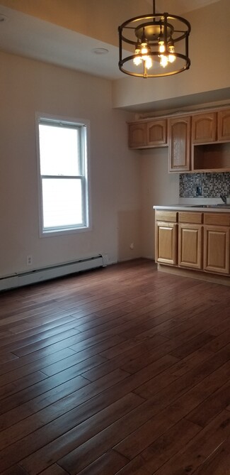 24 Jane St Unit 2nd Floor, Paterson, NJ 07522