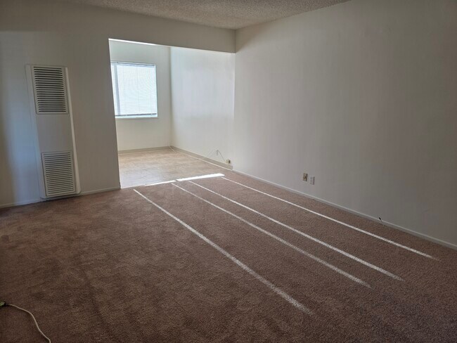 641 Border Ave unit 4, Torrance, CA 90501 - photo 4