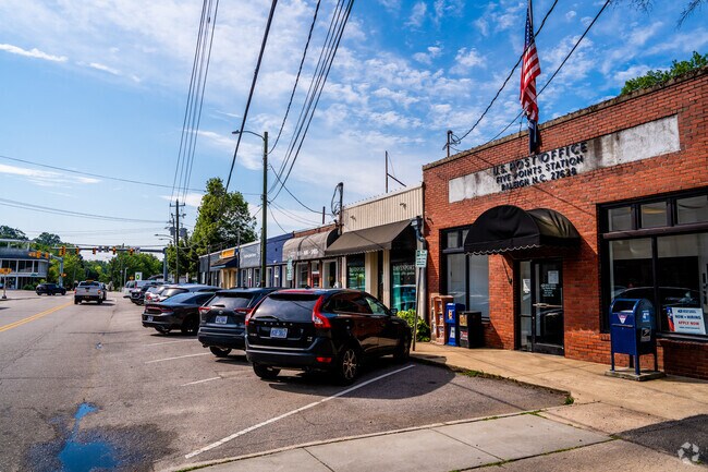 That small town charm and feel is alive and well in the Fallon Park in Raleigh, NC.