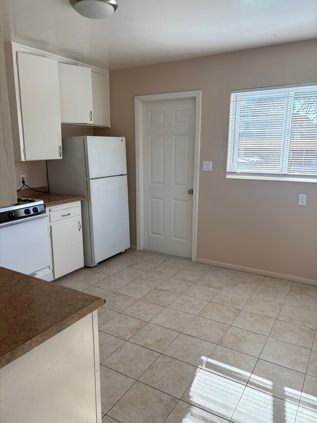 5141 Dailey Ct, La Mesa, CA 91942 - photo 6