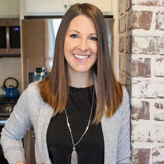 Holly Scoggins