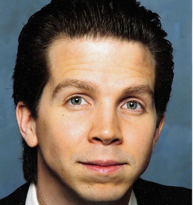 Agent Photo