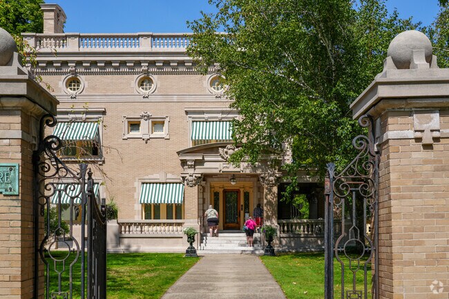Ruthmere is a mansion that was built in the early 1900s and is now open to the public for tours.