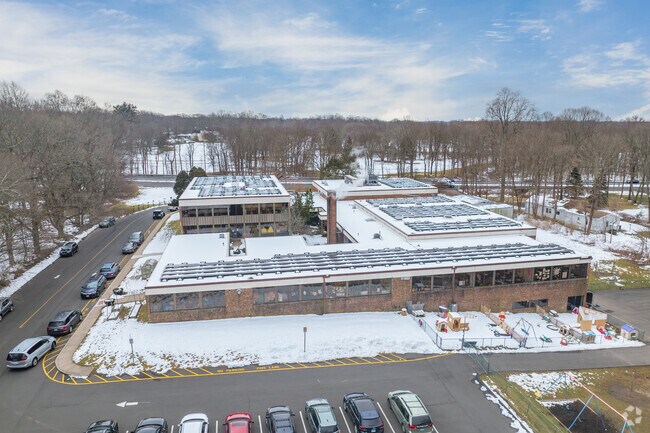 Find the Southern Connecticut Hebrew Academy at 261 Derby Ave, Orange, CT 06477.